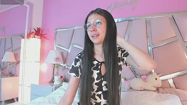 Bonniepark online show from 04-15-26, 01:15