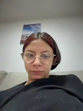 Bonniepark online show from 03-25-26, 12:00