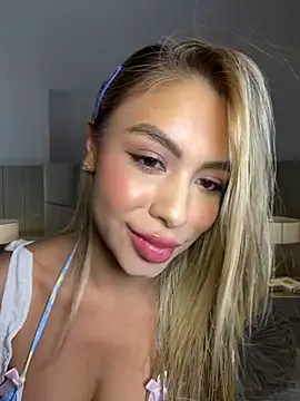  laura 02 online show from 02-10-26, 07:35