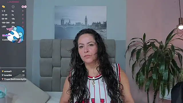 Snapshot of hanny_milf chatting on 07-26-26, 12:12 hanny milf online show from 07-26-26, 12:12