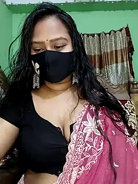 Idhika Paul online show from 03-18-25, 08:05