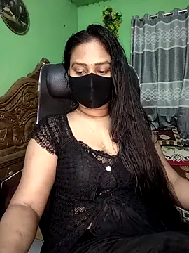 Snapshot of Idhika_Paul chatting on 04-18-26, 07:58 Idhika Paul online show from 04-18-26, 07:58