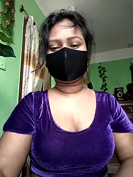 Idhika Paul online show from 09-26-25, 04:19