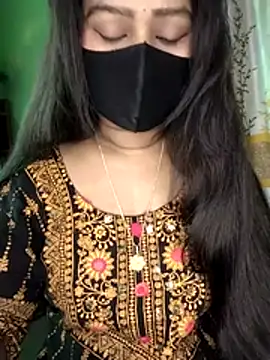 Idhika Paul online show from 12-15-25, 05:24