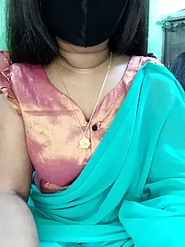 Idhika Paul online show from 12-19-25, 08:55