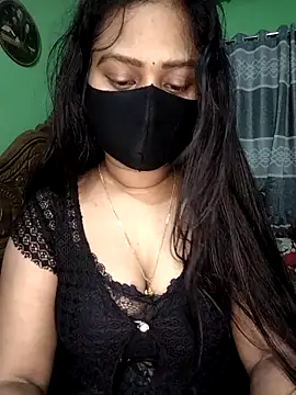 Snapshot of Idhika_Paul chatting on 04-18-26, 07:07 Idhika Paul online show from 04-18-26, 07:07