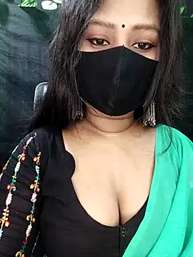 Idhika Paul online show from 11-16-25, 12:37