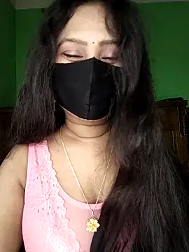 Idhika Paul online show from 03-15-26, 06:31