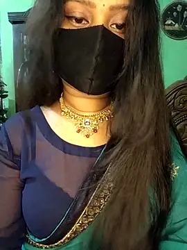 Idhika Paul online show from 04-15-26, 03:38