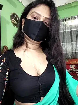 Snapshot of Idhika_Paul chatting on 04-20-26, 07:33 Idhika Paul online show from 04-20-26, 07:33