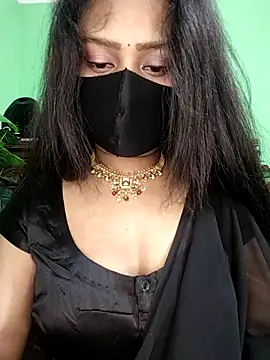 Idhika Paul online show from 02-08-26, 03:43