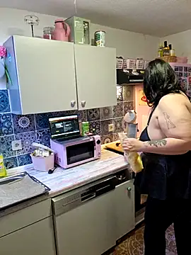 Snapshot of Black_Angel24 chatting on 10-16-25, 10:45 Black Angel24 online show from 10-16-25, 10:45