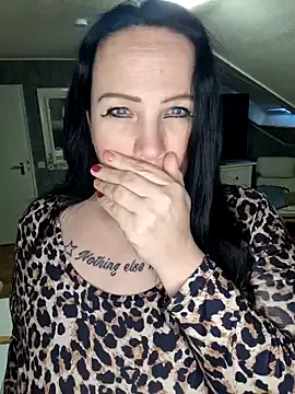 Snapshot of Black_Angel24 chatting on 02-10-26, 07:51 Black Angel24 online show from 02-10-26, 07:51