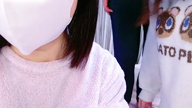 Snapshot of Nonchan_ chatting on 01-08-25, 02:25 Nonchan  online show from 01-08-25, 02:25