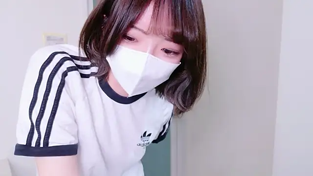 Snapshot of ranran_ch chatting on 04-28-26, 05:12 ranran ch online show from 04-28-26, 05:12