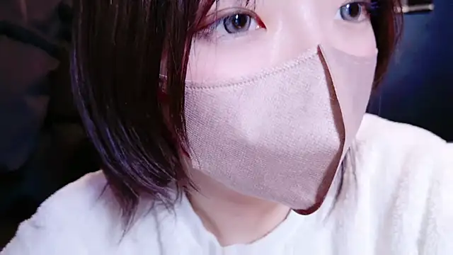 Snapshot of ranran_ch chatting on 02-25-25, 10:15 ranran ch online show from 02-25-25, 10:15