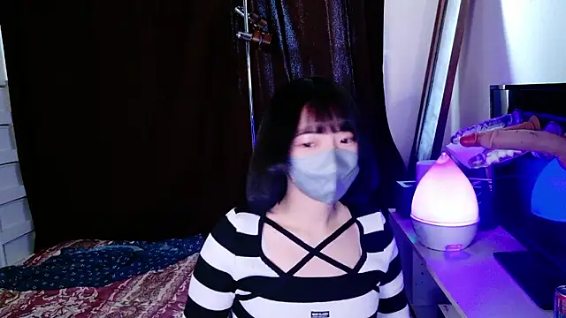 Snapshot of ranran_ch chatting on 12-22-25, 04:45 ranran ch online show from 12-22-25, 04:45