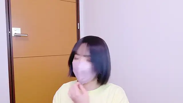 Snapshot of ranran_ch chatting on 03-23-25, 03:21 ranran ch online show from 03-23-25, 03:21