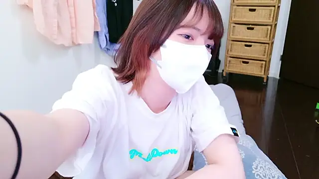 Snapshot of ranran_ch chatting on 05-20-26, 04:53 ranran ch online show from 05-20-26, 04:53