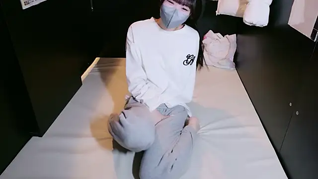 Snapshot of siorin_18 chatting on 03-04-26, 02:14 siorin 18 online show from 03-04-26, 02:14