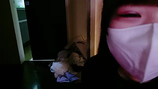 Snapshot of siorin_18 chatting on 02-04-26, 01:28 siorin 18 online show from 02-04-26, 01:28