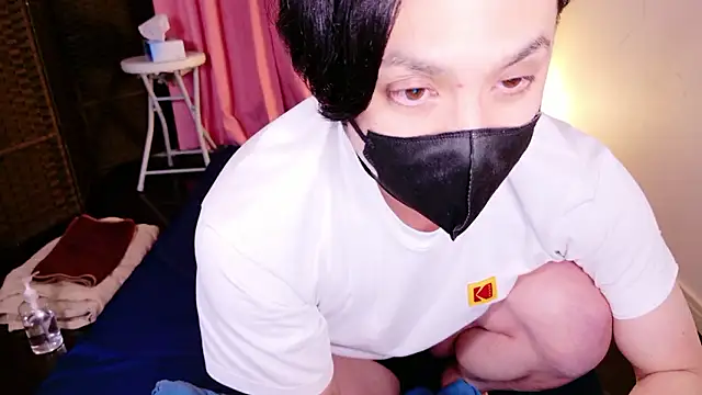 Snapshot of -victory-fox chatting on 02-20-26, 12:07 -victory-fox online show from 02-20-26, 12:07