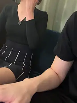 Snapshot of -mirai- chatting on 02-20-25, 04:47 -mirai- online show from 02-20-25, 04:47