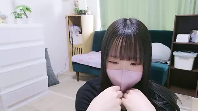 ---momo--- online show from 03-11-25, 03:36