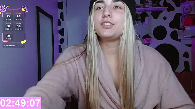 Snapshot of hi_elora chatting on 06-03-26, 12:11 hi elora online show from 06-03-26, 12:11