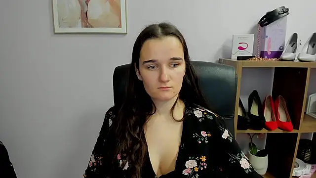 KateDelight online show from 11-09-25, 07:51