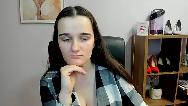 Snapshot of KateDelight chatting on 03-08-26, 07:50 KateDelight online show from 03-08-26, 07:50