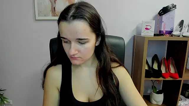 KateDelight online show from 11-08-25, 07:45