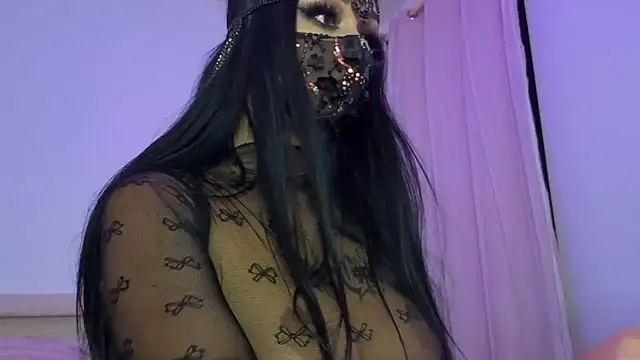 kamila french online show from 04-22-26, 09:43
