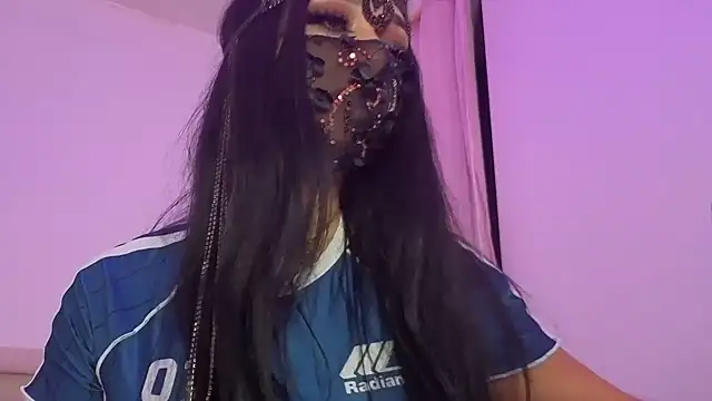 kamila french online show from 04-27-26, 10:08