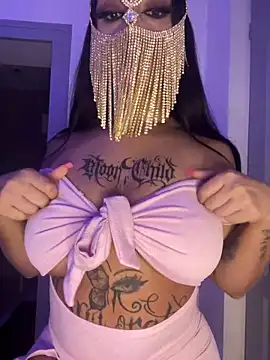 kamila french online show from 02-24-26, 09:26