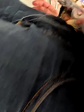 Armyexhibitionistvet online show from 10-04-25, 05:03