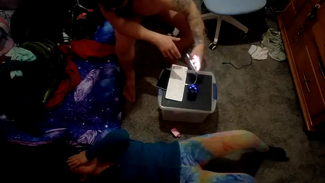 Armyexhibitionistvet online show from 04-14-26, 08:30