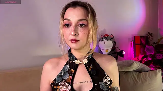 CrystalRey online show from 07-12-26, 10:49