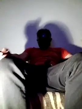 Snapshot of prcalek19 chatting on 10-10-25, 11:38 prcalek19 online show from 10-10-25, 11:38