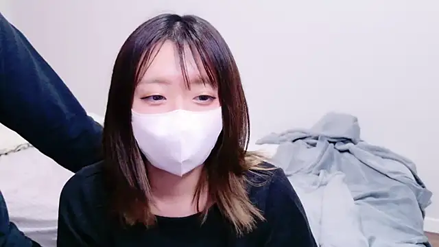 ayu yu xo online show from 02-27-25, 03:59