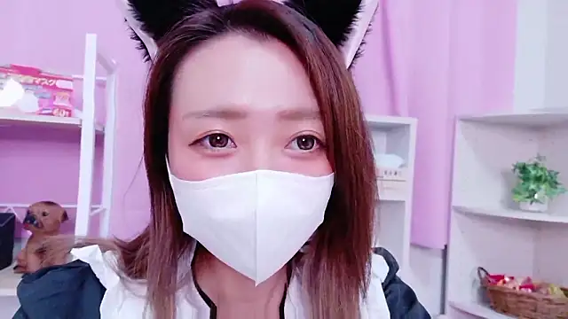 ayu yu xo online show from 10-31-25, 03:52