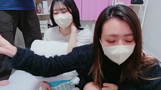 ayu yu xo online show from 02-26-26, 07:30