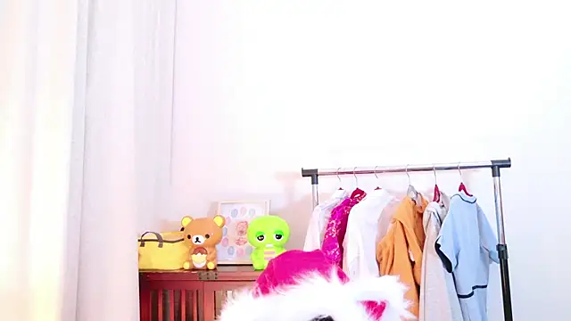 ayu yu xo online show from 12-24-24, 05:13