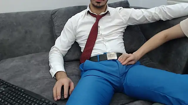 Naughtb0y online show from 11-30-25, 11:11