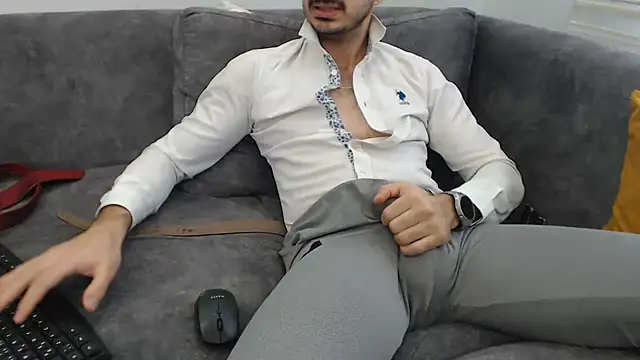 Naughtb0y online show from 02-04-26, 11:27