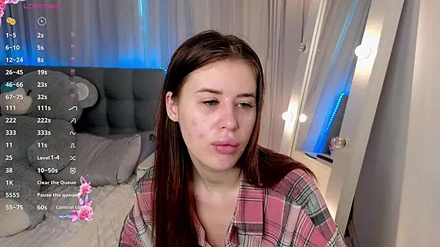 Milkissss online show from 03-27-26, 05:38