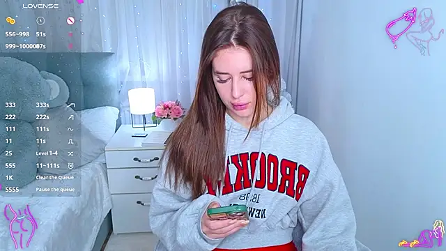 Milkissss online show from 01-12-26, 04:19