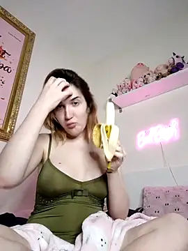 Icy  Diamond online show from 09-27-25, 09:43