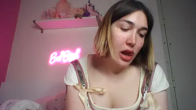 Icy  Diamond online show from 04-22-26, 06:14