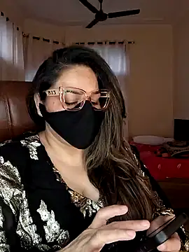 SEXY-Sardarni online show from 12-31-24, 10:04